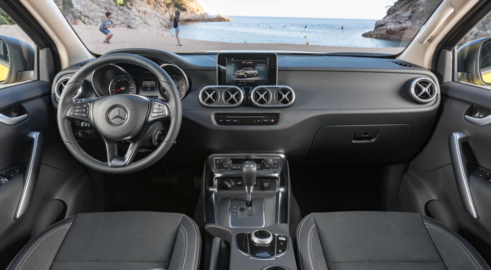 Дилеры Mercedes-Benz в РФ начали продажи нового пикапа X-Class