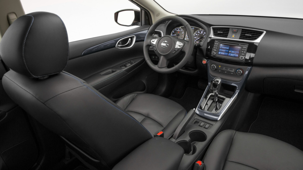 Стартовали продажи обновлённого седана Nissan Sentra 2018