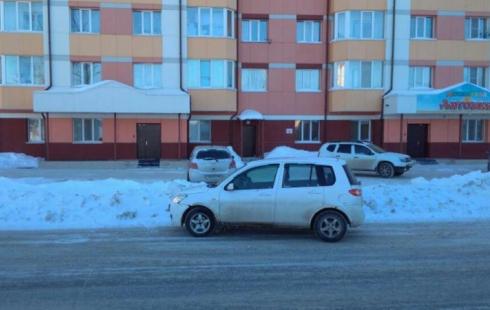 Автоледи наехала на женщину-пешехода в Ханты-Мансийске
