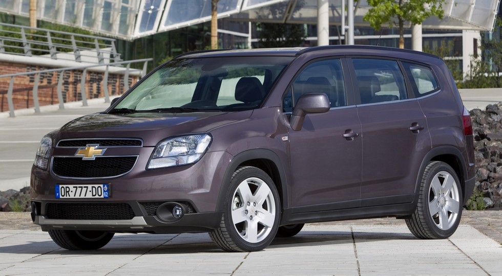 GM Uzbekistan снимает с конвейера компактвэн Chevrolet Orlando