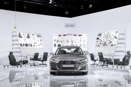 Audi показала секретный стенд Audi Motherboard