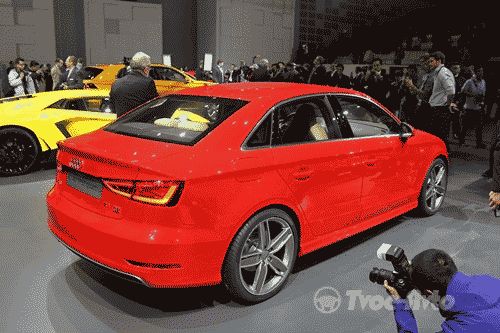 Audi A3 2014 показали широкой публике