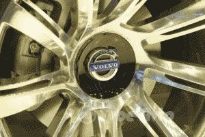Появились некоторые подробности о Volvo S90 