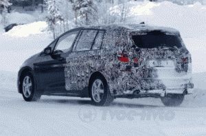 Семиместный BMW 2-серии замечен на тестах 