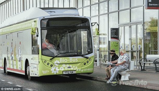 В Британии вышел на маршрут междугородний автобус на биометане