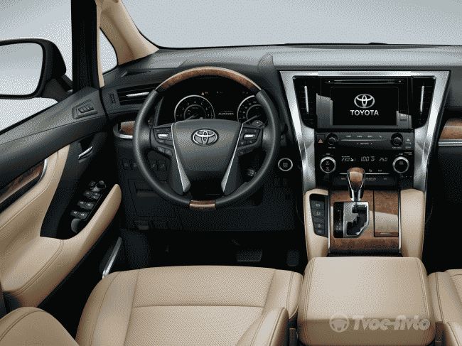 Toyota открыла прием заказов на новое поколения минивэна Alphard