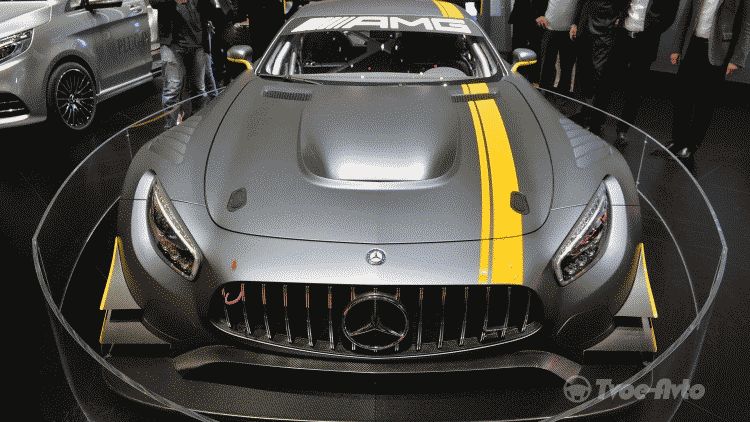 В Женеве официально представлен приемник Mercedes SLS AMG GT3