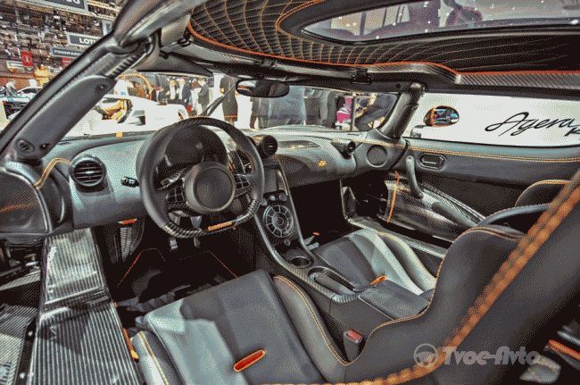 Koenigsegg показал новый "мегакар"