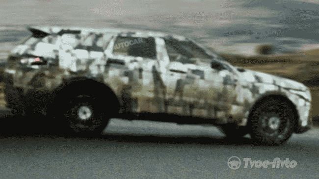 В скором времени появиться семиместный Range Rover Evoque