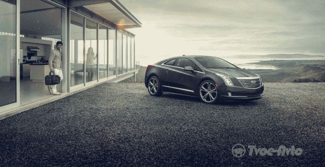 Cadillac обновил гибридный ELR