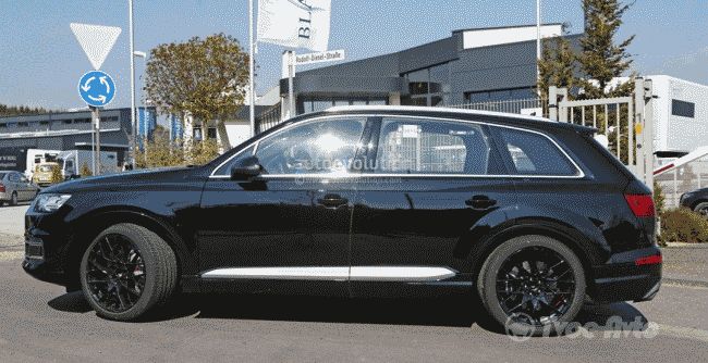 Новый Audi SQ7 замечен без камуфляжа