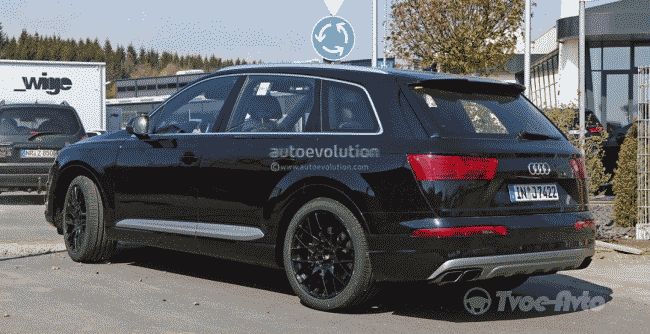 Новый Audi SQ7 замечен без камуфляжа