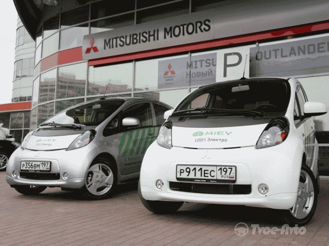 Mitsubishi передала ЦОДД три электромобиля i-MiEV