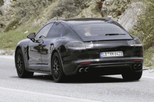 Porsche Panamera S E-Hybrid в минимальном камуфляже снова замечен на тестах