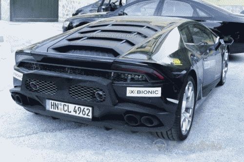 Снимки салона новой версии Lamborghini Huracan появились в сети