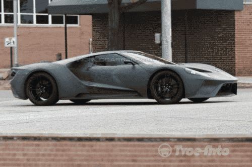 Прототип Ford GT 2017 модельного года впервые "засветился" на тестах