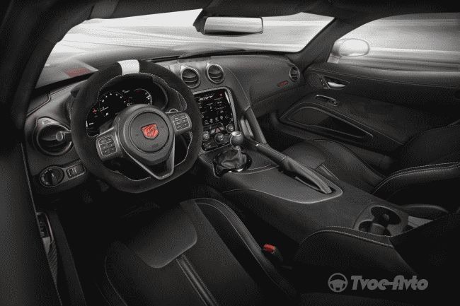 Представлен Dodge Viper American Club Racer ACR 2016 модельного года с 645-сильным мотором