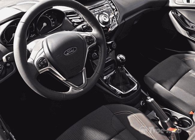 Ford Fiesta подвергся легкой модернизации