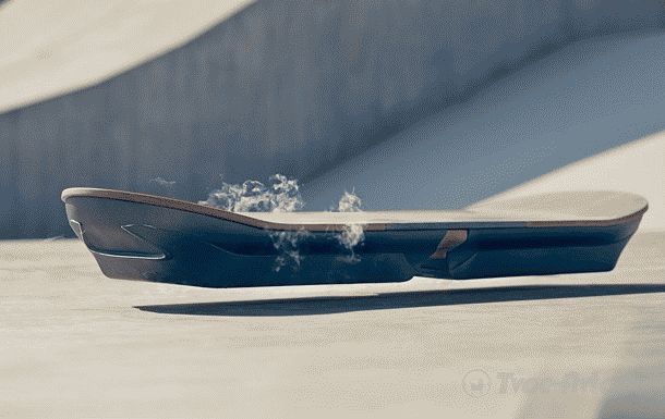 Автопроизводитель Lexus показал скейтборд из фильма «Назад в будущее»