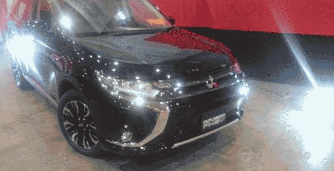 Mitsubishi Outlander PHEV получил обновления
