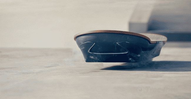 Автопроизводитель Lexus показал скейтборд из фильма «Назад в будущее»