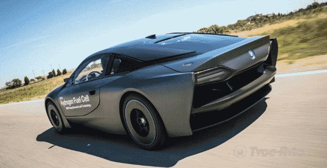 Официально рассекречены новые водородные прототипы BMW