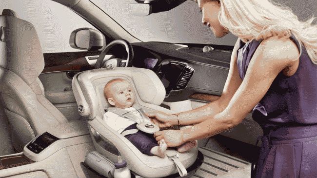 Volvo предлагает заменить переднее пассажирское кресло на детскую колыбель