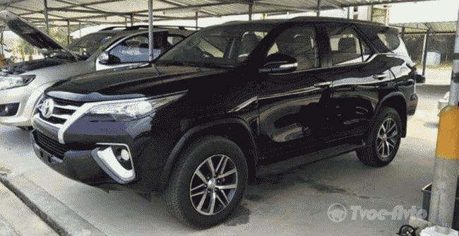 Внедорожник Toyota Fortuner 2016 рассекречен в сети