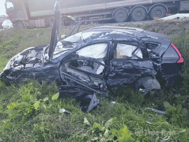 В Башкирии в ДТП с участием пяти автомобилей погиб 1 человек и 7 пострадали