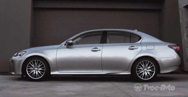 Lexus представил обновленный "GS" вместе с турбированной версией 