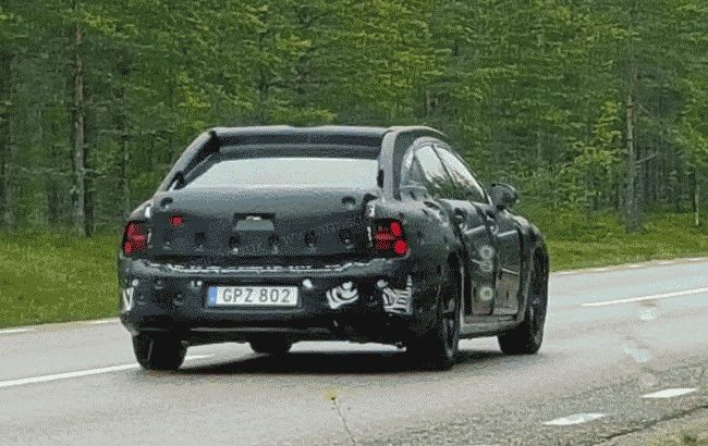 Volvo продолжает тесты флагманского седана S90