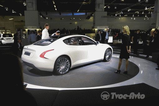 Тайваньская компания во Франкфурте показала конкурента Tesla Model S