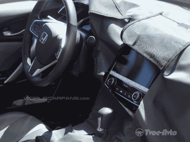 Серийное купе нового поколения Honda Civic замечено на тестах
