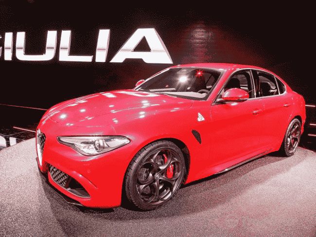 Alfa Romeo готовит к продажам новый Giulia к сентябрю 2016 года