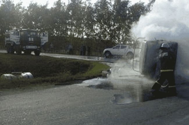 В Белгородской области леди на грузовике устроила ДТП с пожаром