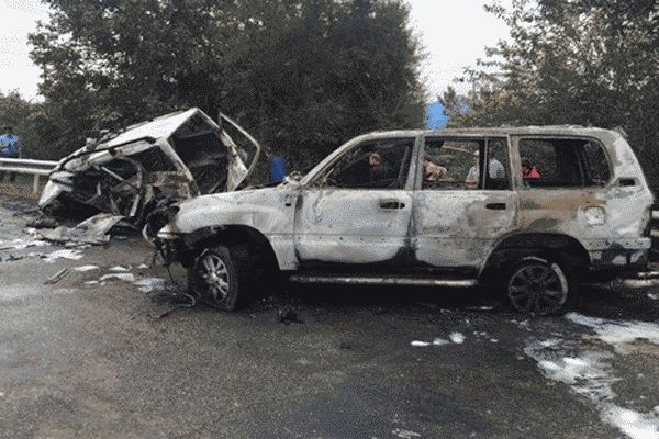 В ДТП с иномаркой под Краснодаром погибли четыре человека