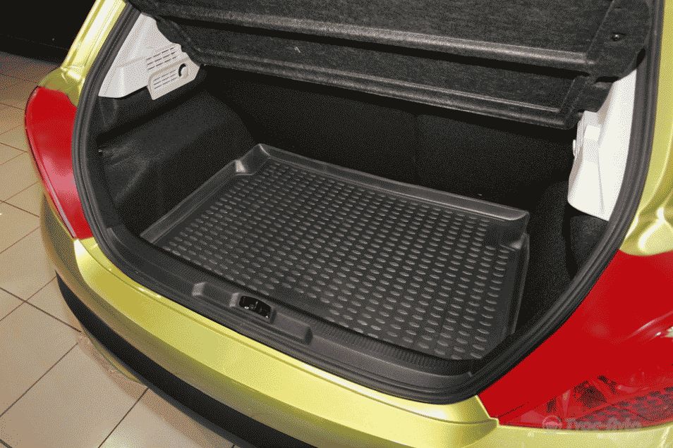 Как подобрать хороший коврик в багажник автомобиля?