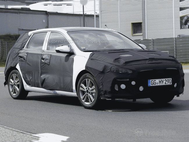 Третье поколение хэтчбэка Hyundai i30 замечено на тестах