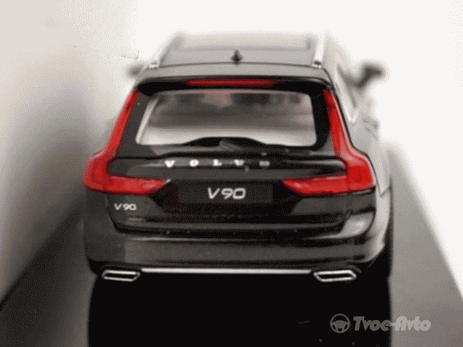 Масштабная модель «рассекретила» внешность нового универсала Volvo V90