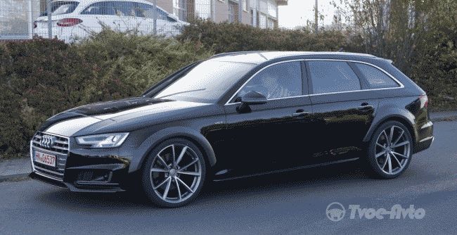 "Заряженный" универсал Audi RS4 Avant 2017 вывели на тесты