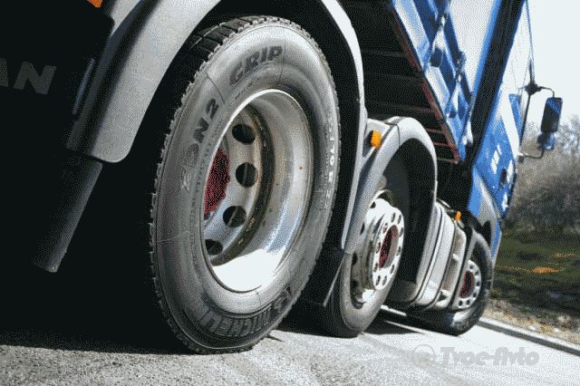 Вид шин для грузовиков: преимущества известных производителей покрышек