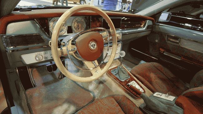 В Дубае презентовали российское ретро-купе Bilenkin Vintage