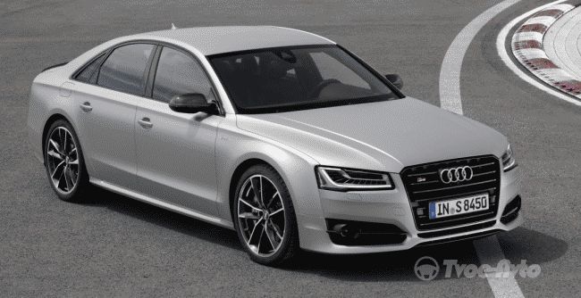 Высокопроизводительный седан Audi S8 plus получил рублевый ценник