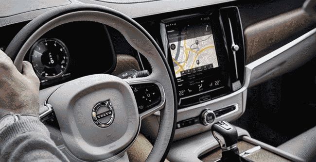 В Сети появились официальные изображения флагманского седана Volvo S90