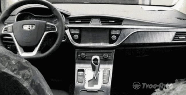 Geely готовится к продажам нового компакт-кросса Emgrand S7