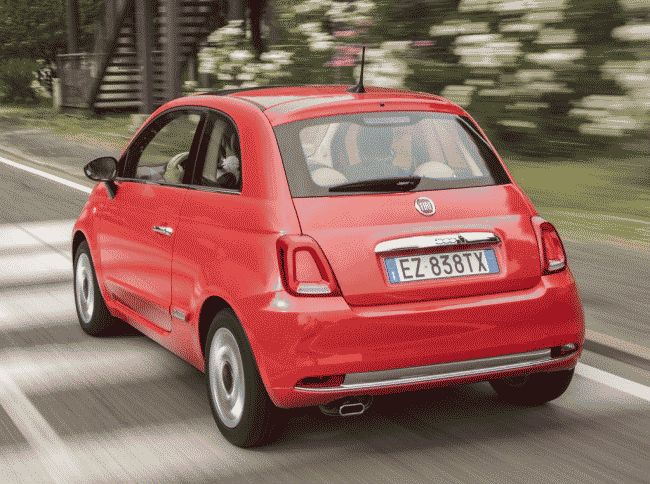 Первые партии рестайлингового Fiat 500 появились у российских дилеров 