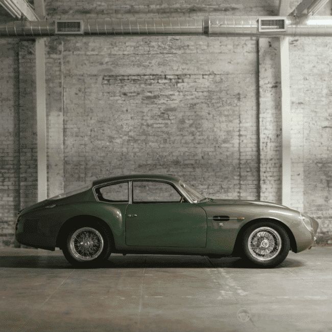 Редкий Aston Martin был продан на аукционе Sotheby’s за рекордную цену
