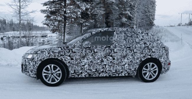 Кроссовер Audi Q5 2017 получил полностью светодиодную оптику 