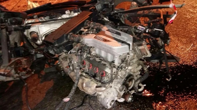 В Алматы автомобиль Audi R8 на полном ходу влетел в столб, двое в тяжелом состоянии