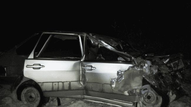 В Свердловской области водитель на трассе устроил смертельное ДТП и сам оказался в реанимации 